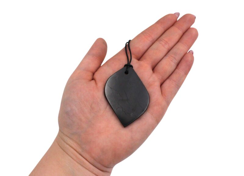 Pendentif Shungite – Forme de Feuille