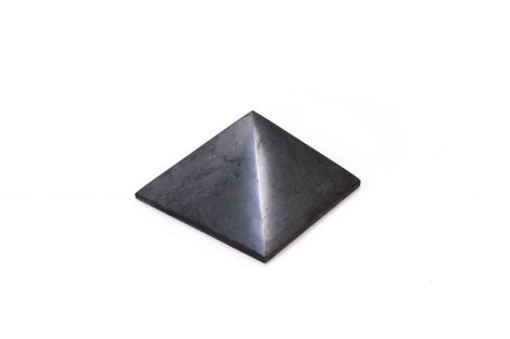Shungite Pyramid 5 cm (M) - Crystal Dreams
