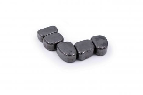 Sticky Magnetic hematite stone tumbled - Crystal Dreams