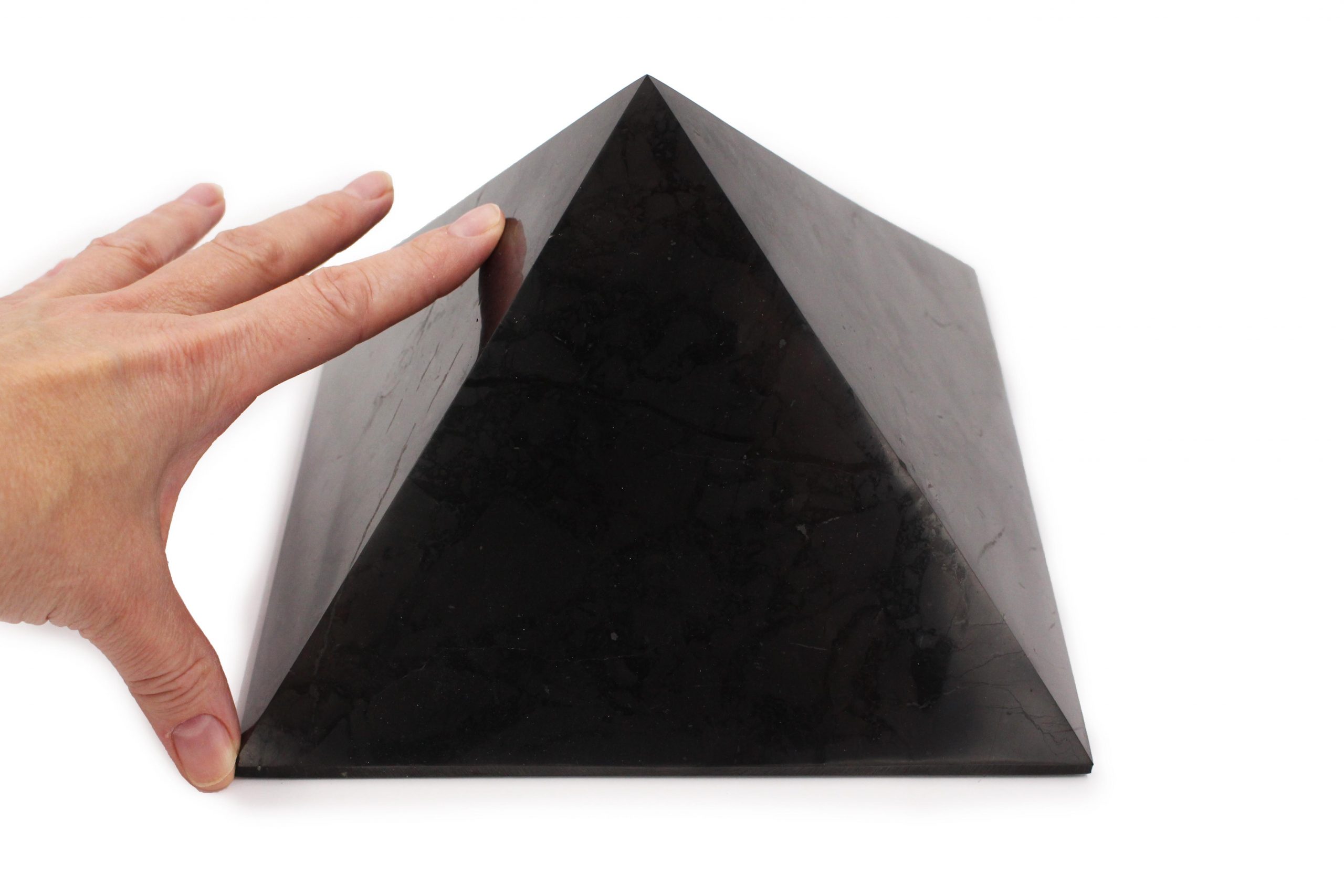 Shungite Pyramid (XXL) - Crystal Dreams