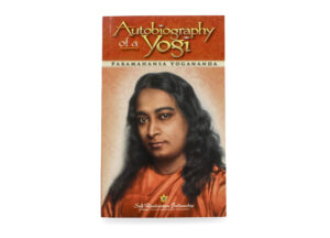 Livre “Autobiography of a Yogi” (version anglaise seulement)