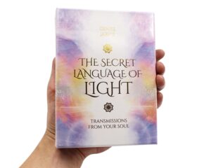 Cartes oracles “The Secret Language of Light” (version anglaise seulement)