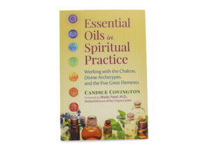 Livre “Essential Oils in Spiritual Practice Book” (version anglaise seulement)