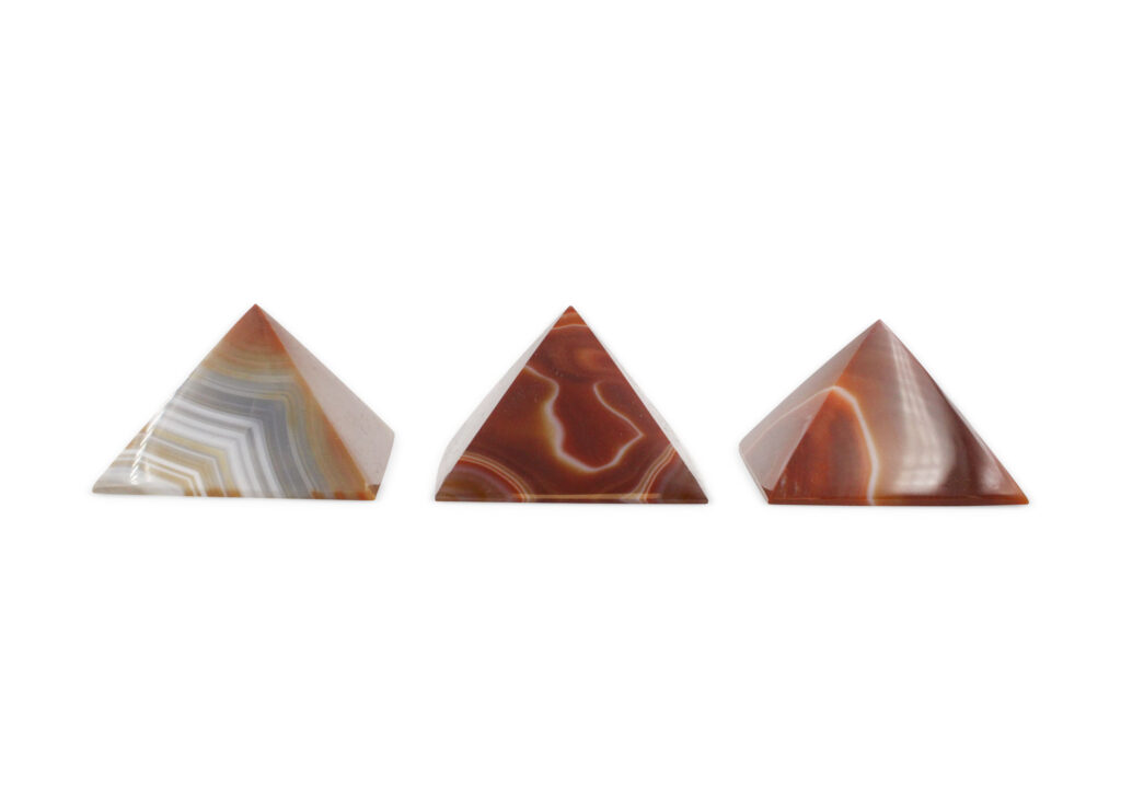 Agate pyramids - Crystal Dreams