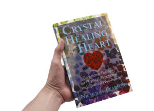 Livre “Crystal Healing For the Heart” (version anglaise seulement)