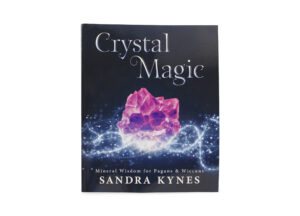 Livre “Crystal Magic Book” (version anglaise seulement)