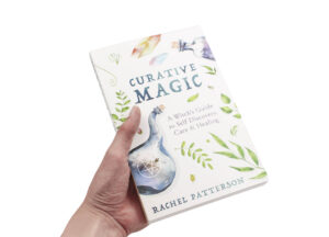 Livre “Curative Magic Book” (version anglaise seulement)