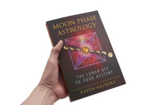Livre “Moon Phase Astrology” (version anglaise seulement)