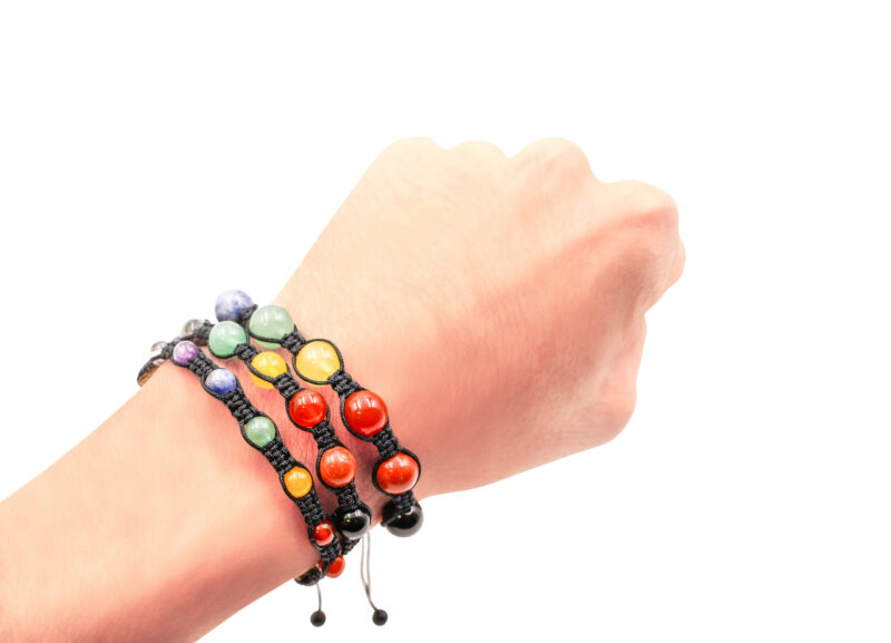Bracelet de cristaux des 7 chakras (6 mm, 8 mm ou 10 mm)