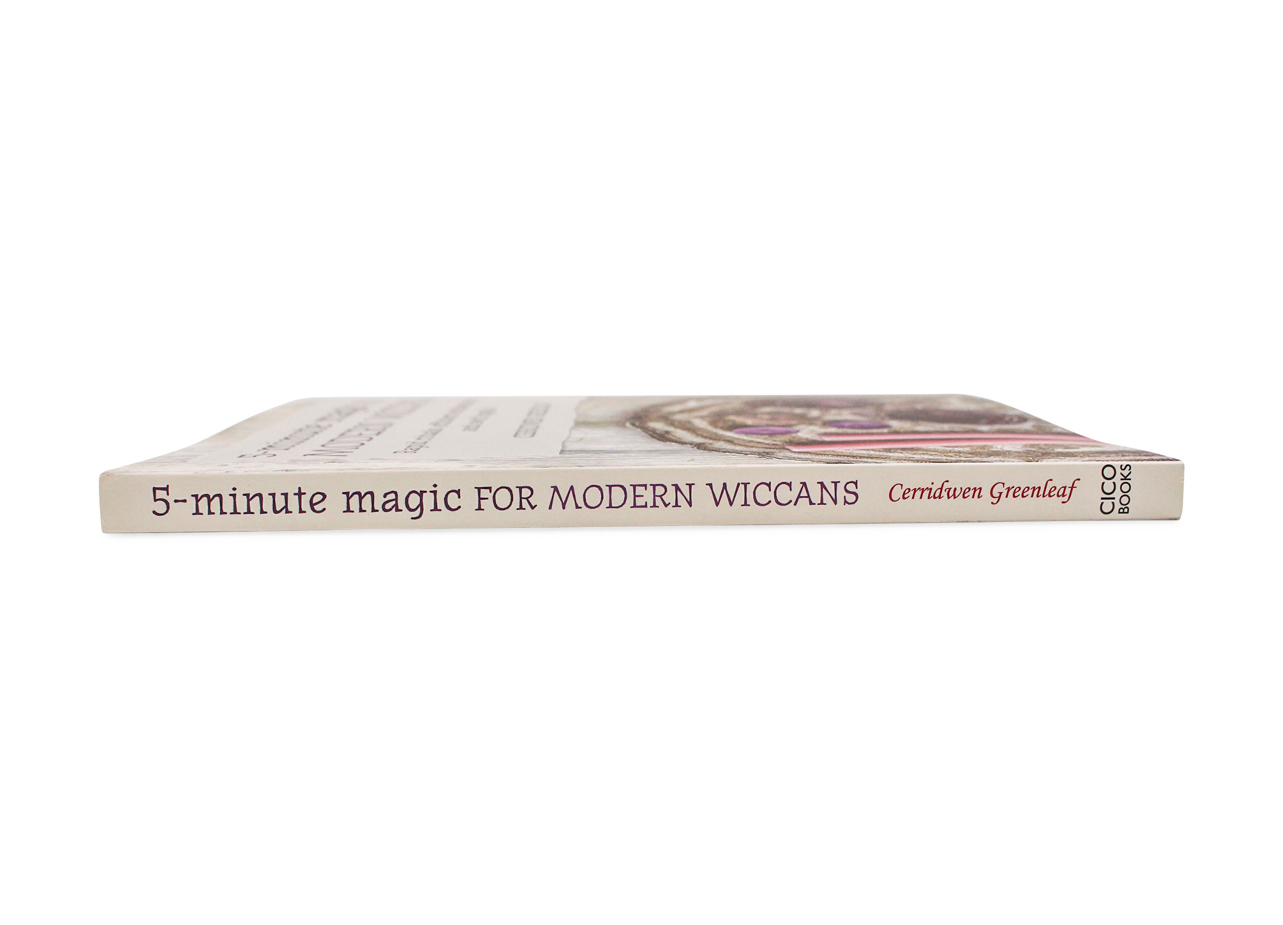 5 Minute Magic for Modern Wiccans Book - Crystal Dreams