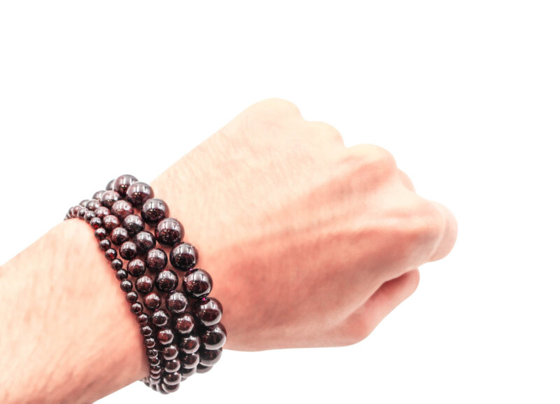 Garnet Bracelet (4 mm, 6 mm, 8 mm or 10 mm)