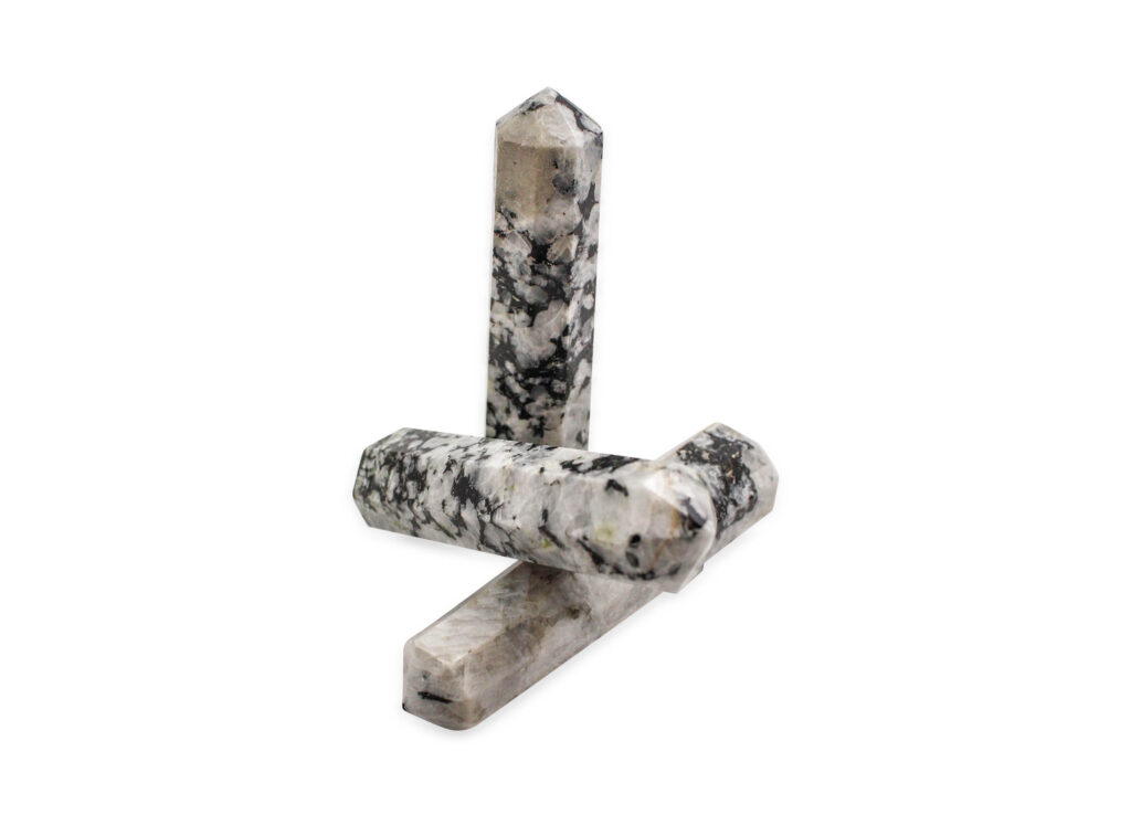 Moonstone Prism 8-15 cm - Crystal Dreams