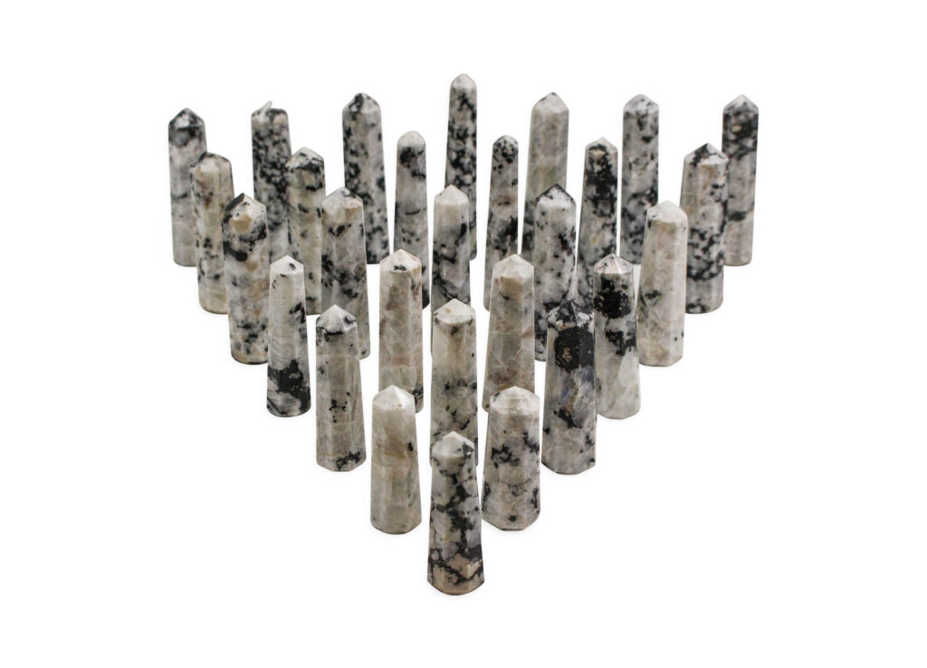 Moonstone Prism 8-15 cm - Crystal Dreams