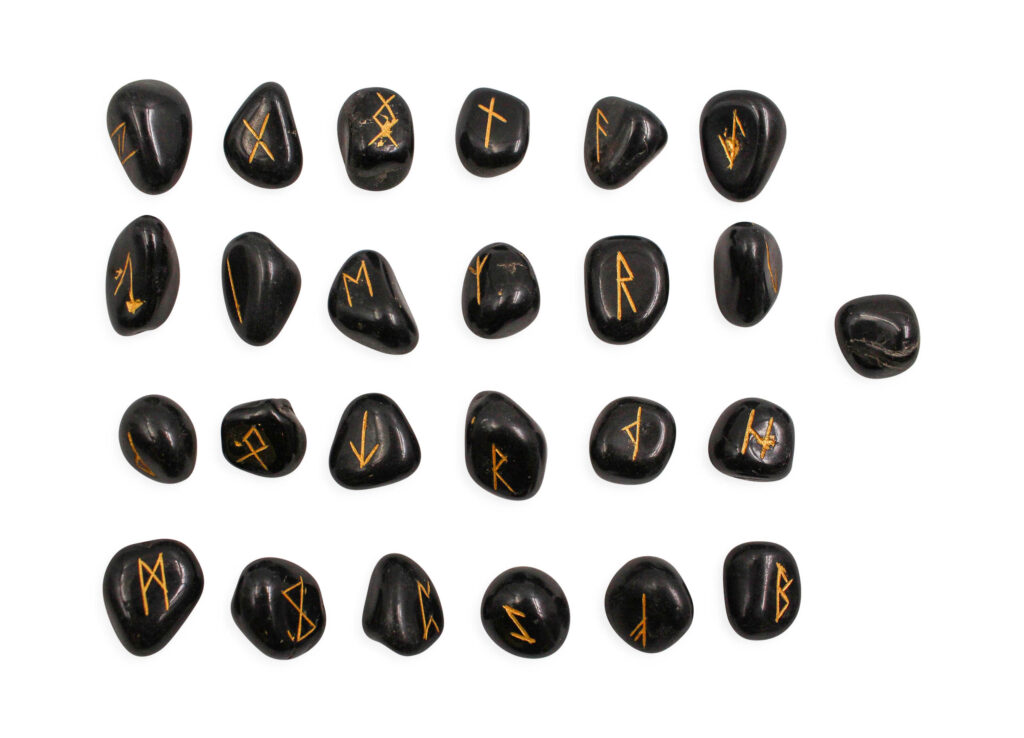 Black Tourmaline - Runes set - Crystal Dreams