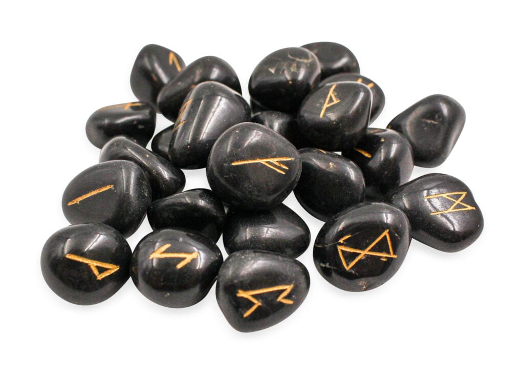 Black Tourmaline - Runes set - Crystal Dreams