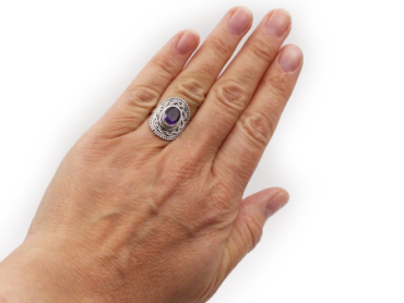Amethyst Round Sterling Silver Ring - Crystal Dreams
