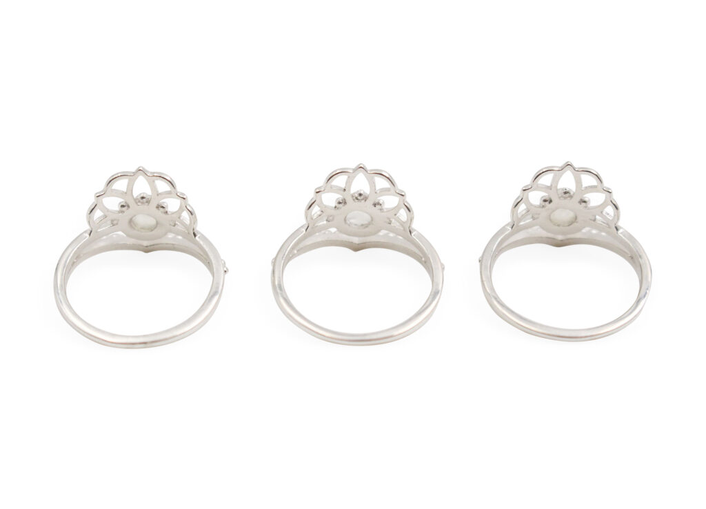 Variable Moonstone Dignitas 925 Ring - Crystal Dreams