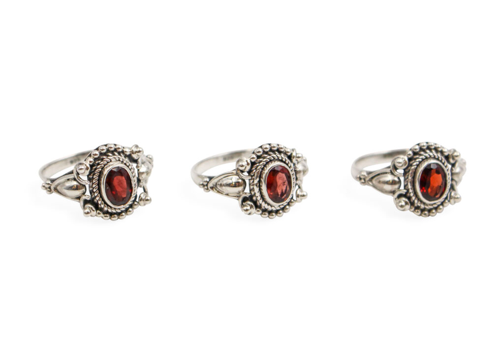 Garnet _Queenship_ Sterling Silver Ring - Crystal Dreams