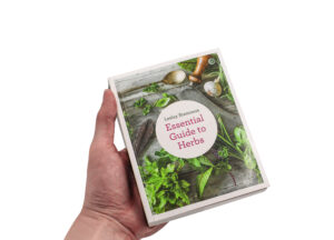 Livre “Essential Guide to Herbs” (version anglaise seulement)
