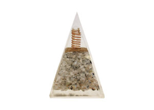 Pyramide d’orgone nubienne – Pierre de lune (haute)