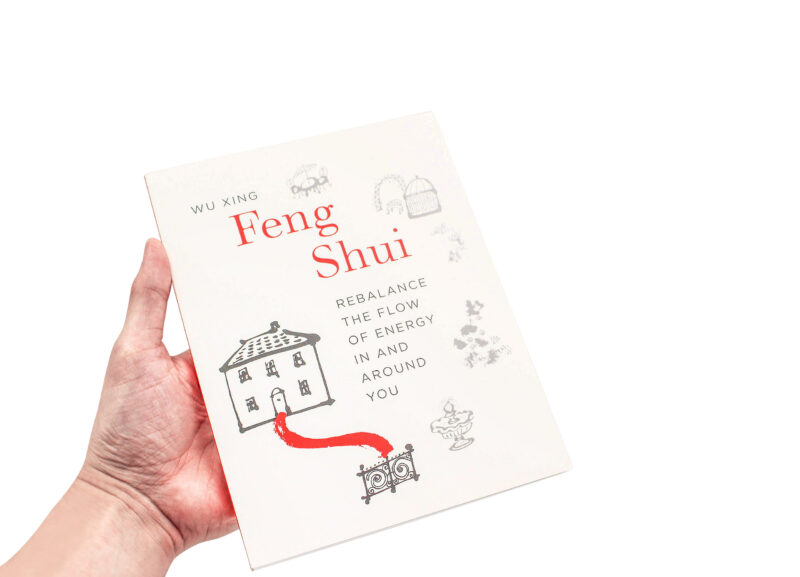 Livre “Feng Shui: Rebalance the Flow of Energy in and Around You” (version anglaise seulement)