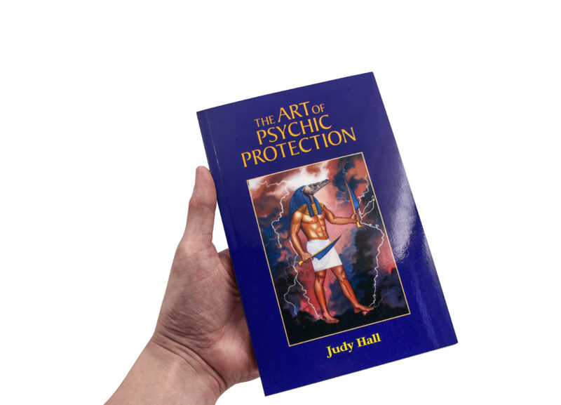 Livre “The Art of Psychic Protection” (version anglaise seulement)