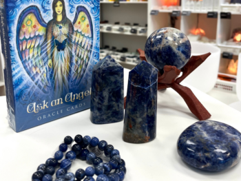 Sodalite: The Crystal of Clarity and Intuition - Crystal Dreams