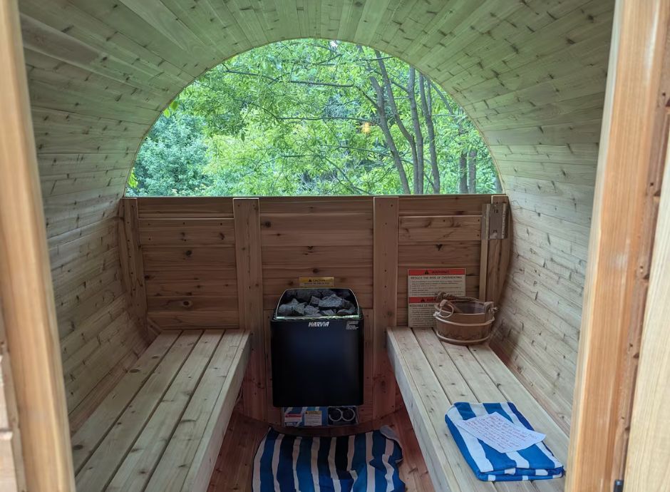 Private dock with lake access at a St-Donat vacation rental.