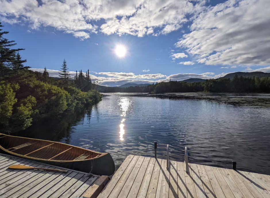 Private dock with lake access at a St-Donat vacation rental.
