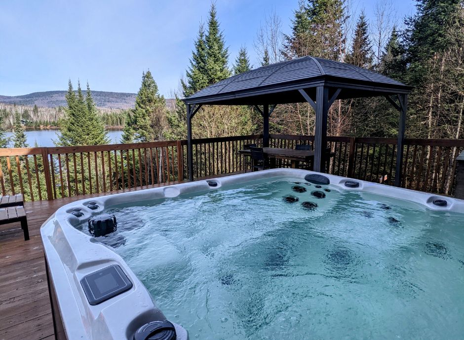 Private dock with lake access at a St-Donat vacation rental.
