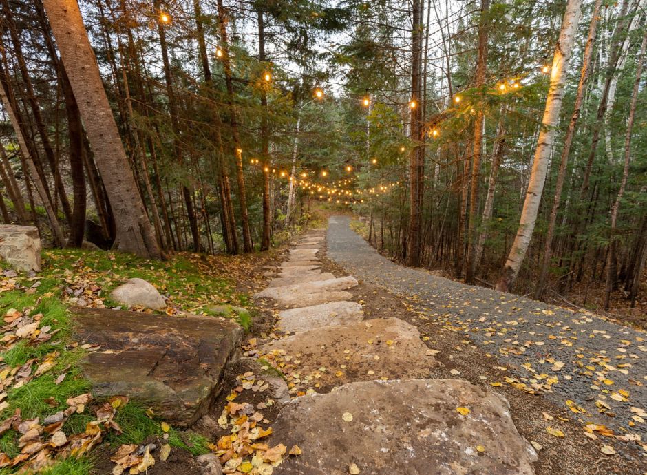 Private dock with lake access at a St-Donat vacation rental.