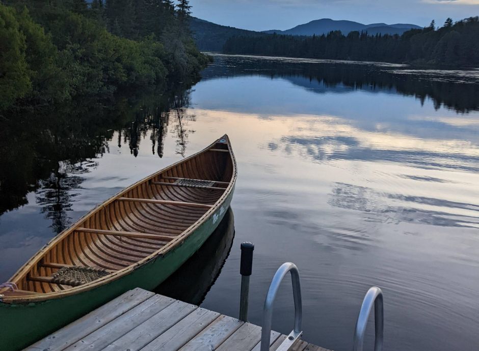 Private dock with lake access at a St-Donat vacation rental.