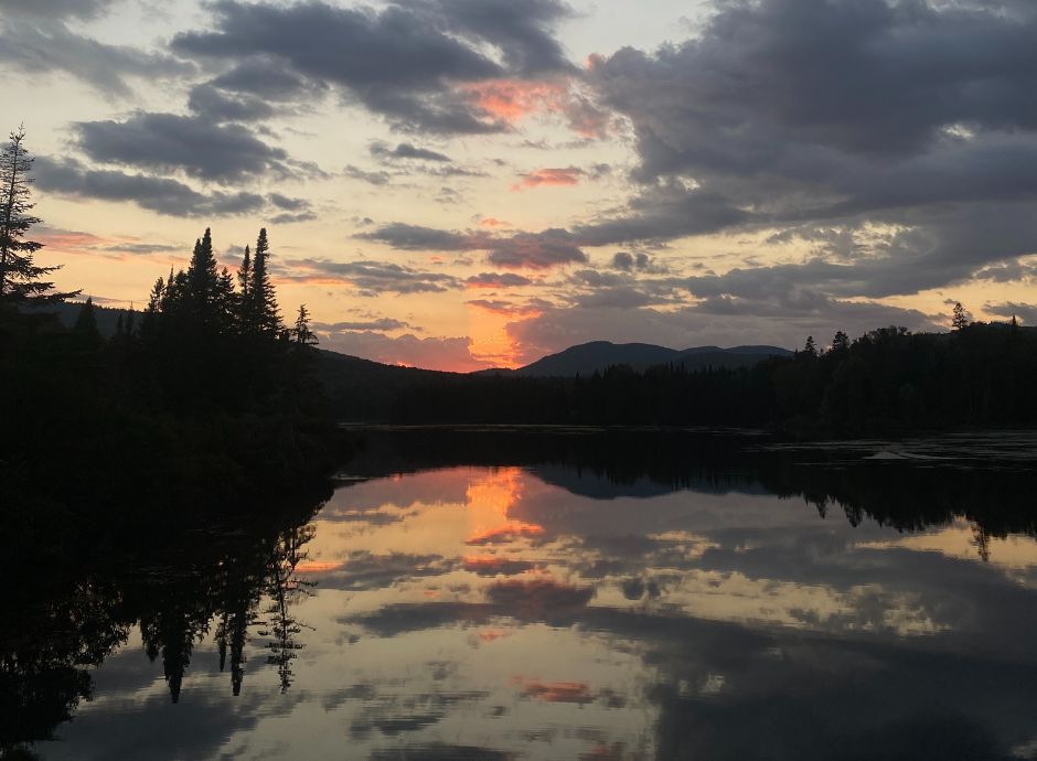 Private dock with lake access at a St-Donat vacation rental.