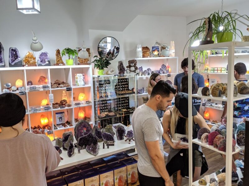 Inclusive-Crystal-Dreams-Montreal-shop-800x600