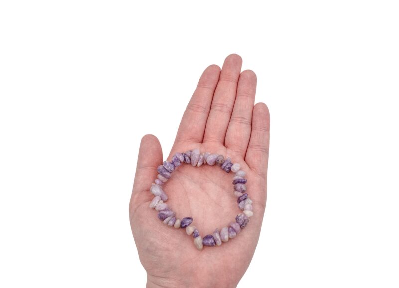 Bracelet en éclats de lépidolite