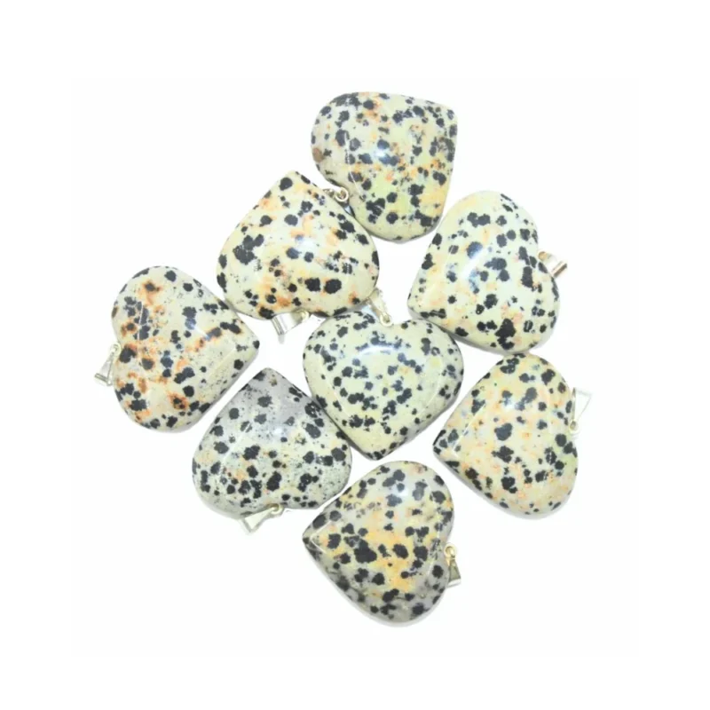 Pendentif de jaspe dalmatien en coeur