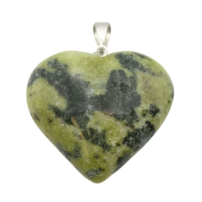 Serpentine Heart Pendant - Crystal Dreams